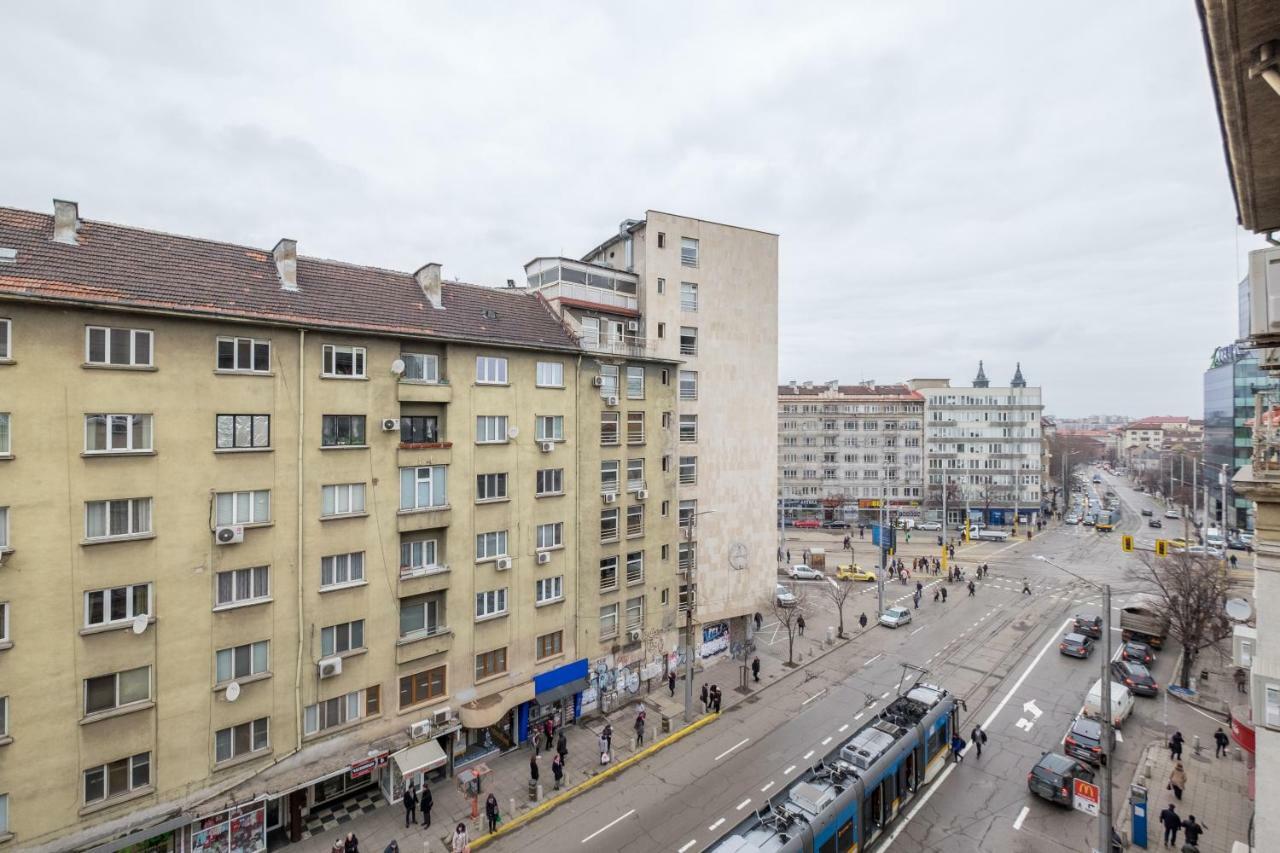 Modern 2 Bedroom Apartment Next To Vitosha Str. صوفيا المظهر الخارجي الصورة